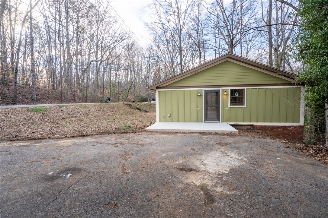 309 Woodland Way Clemson, SC 29631 - Photo 33 of 34