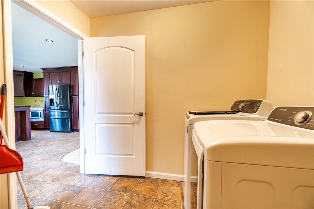 309 Woodland Way Clemson, SC 29631 - Photo 7 of 34 Main floor spacious laundry room