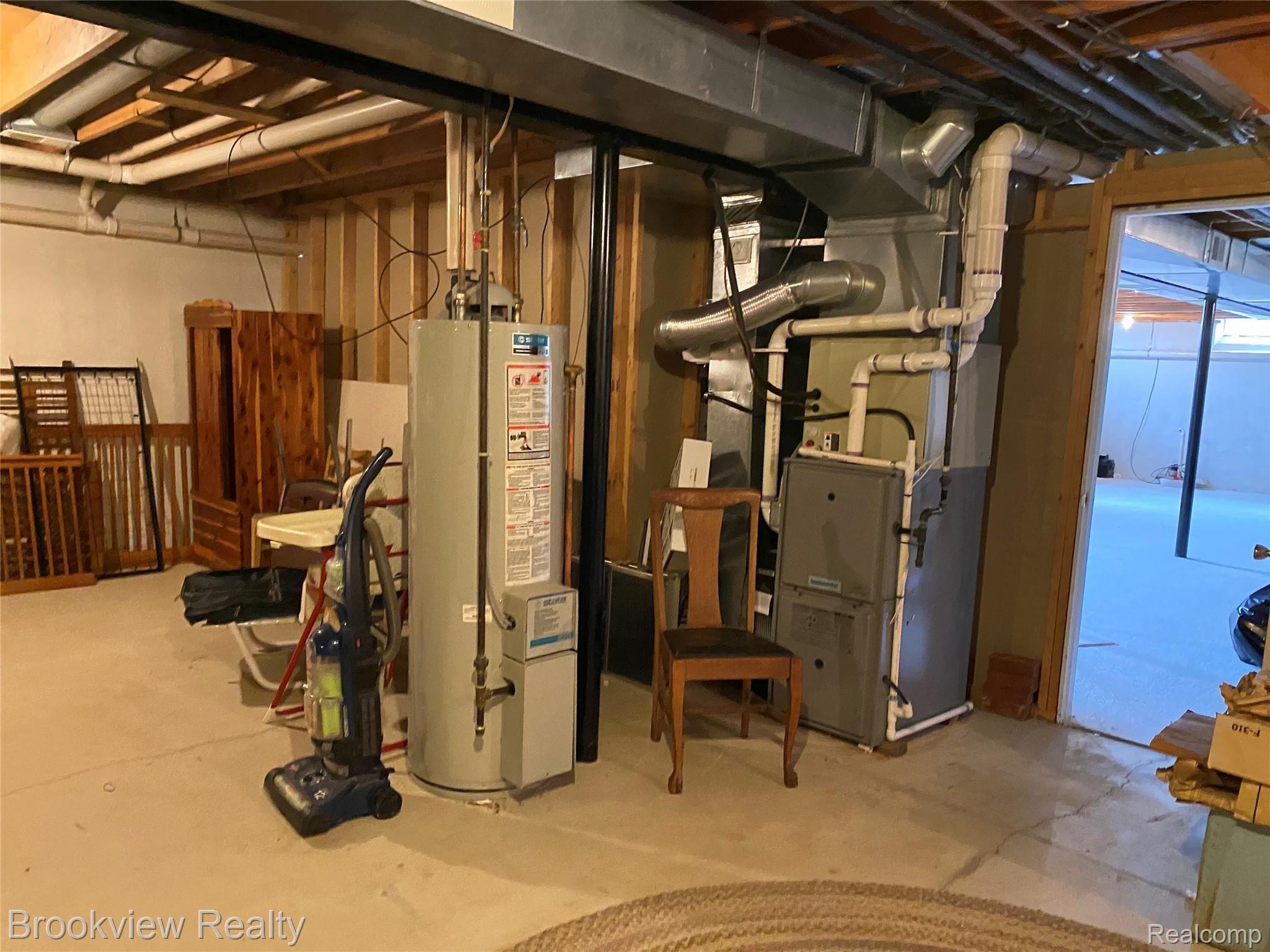 59480 Hayes Road Ray, MI 48096 - Photo 36 of 39 Hi Efficiency furnace