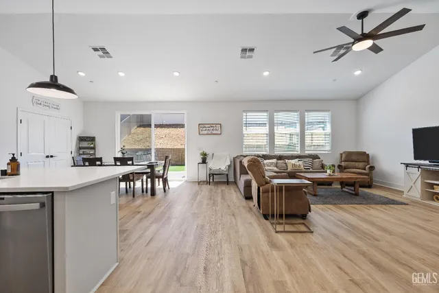 $579,900 | Undisclosed Address, Tehachapi, CA 93561