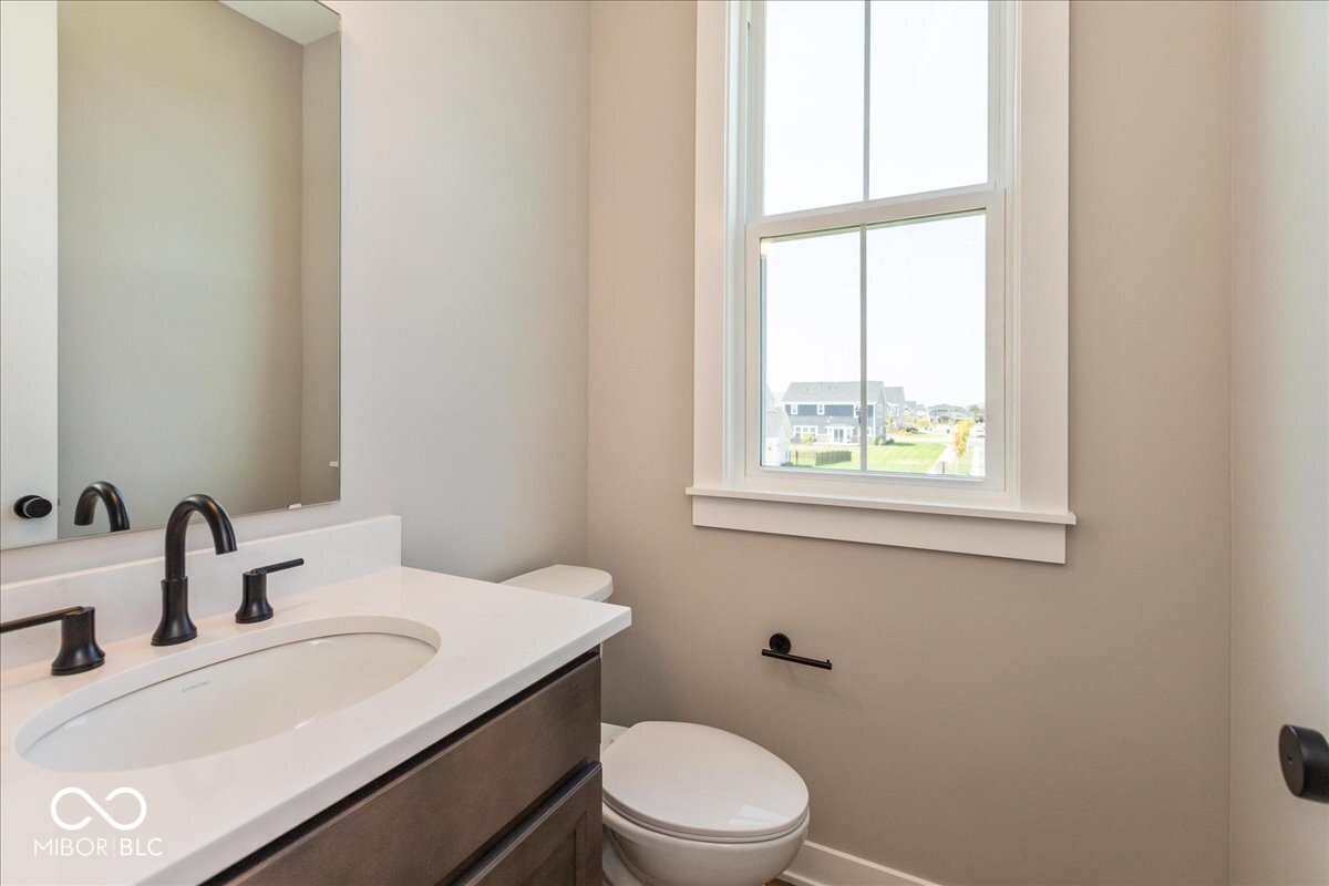 7347 Bayview Run McCordsville, IN 46055 - Photo 23 of 46