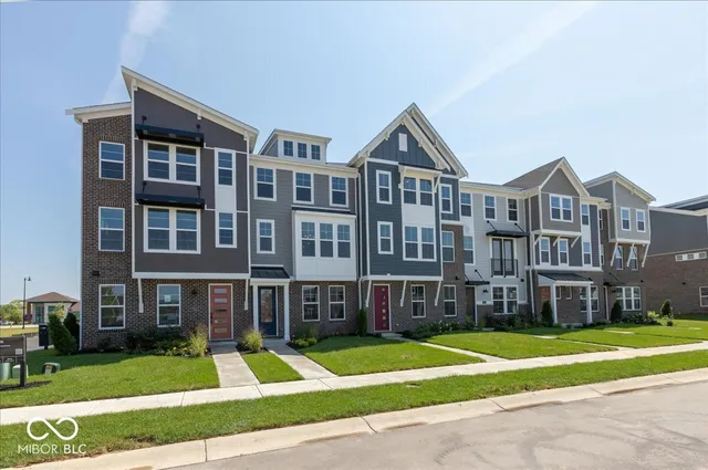 $366,990 | 7347 Bayview Run, McCordsville, IN 46055