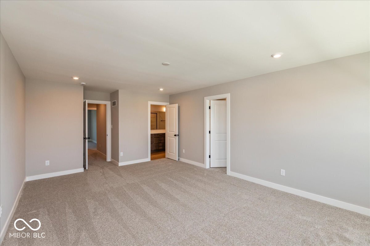 7347 Bayview Run McCordsville, IN 46055 - Photo 32 of 46