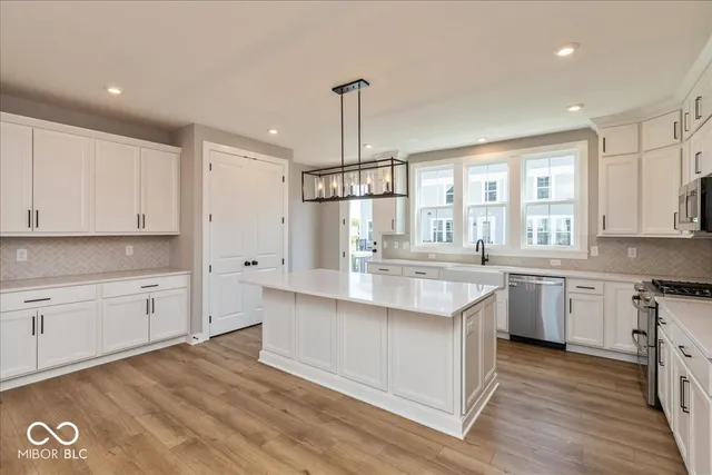 $366,990 | 7347 Bayview Run, McCordsville, IN 46055