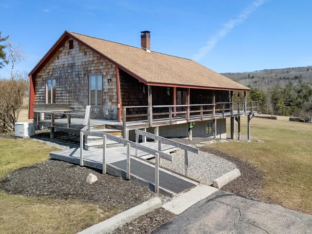 $565,000 | 425 Sennebec Road, Union, ME 04862