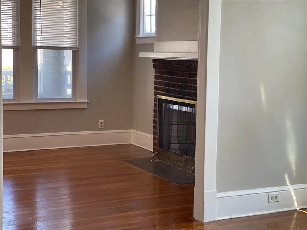 910-912 Belmont Avenue Springfield, MA 01108 - Photo 17 of 18