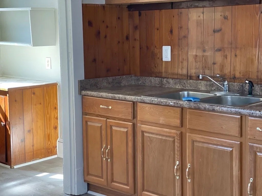 910-912 Belmont Avenue Springfield, MA 01108 - Photo 18 of 18