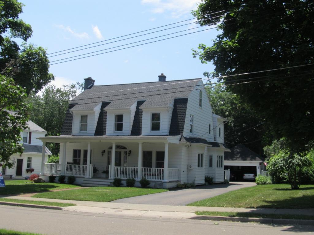 13 Avon Road Binghamton, NY 13905 - Photo 1 of 34 Gallery Image 1