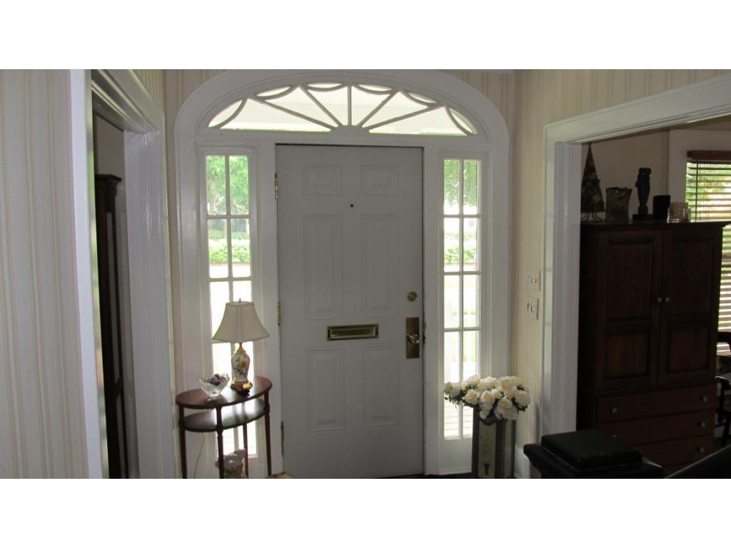 13 Avon Road Binghamton, NY 13905 - Photo 6 of 34 Gallery Image 6
