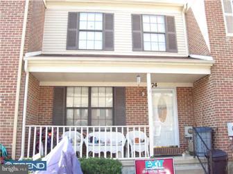 74 MacKenzie Court New Castle, DE 19720 - Photo 2 of 8 Gallery Image 2