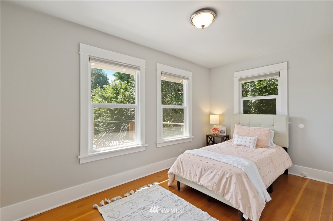737 North 66th Street Seattle, WA 98103 - Photo 20 of 40 Gallery Image 20