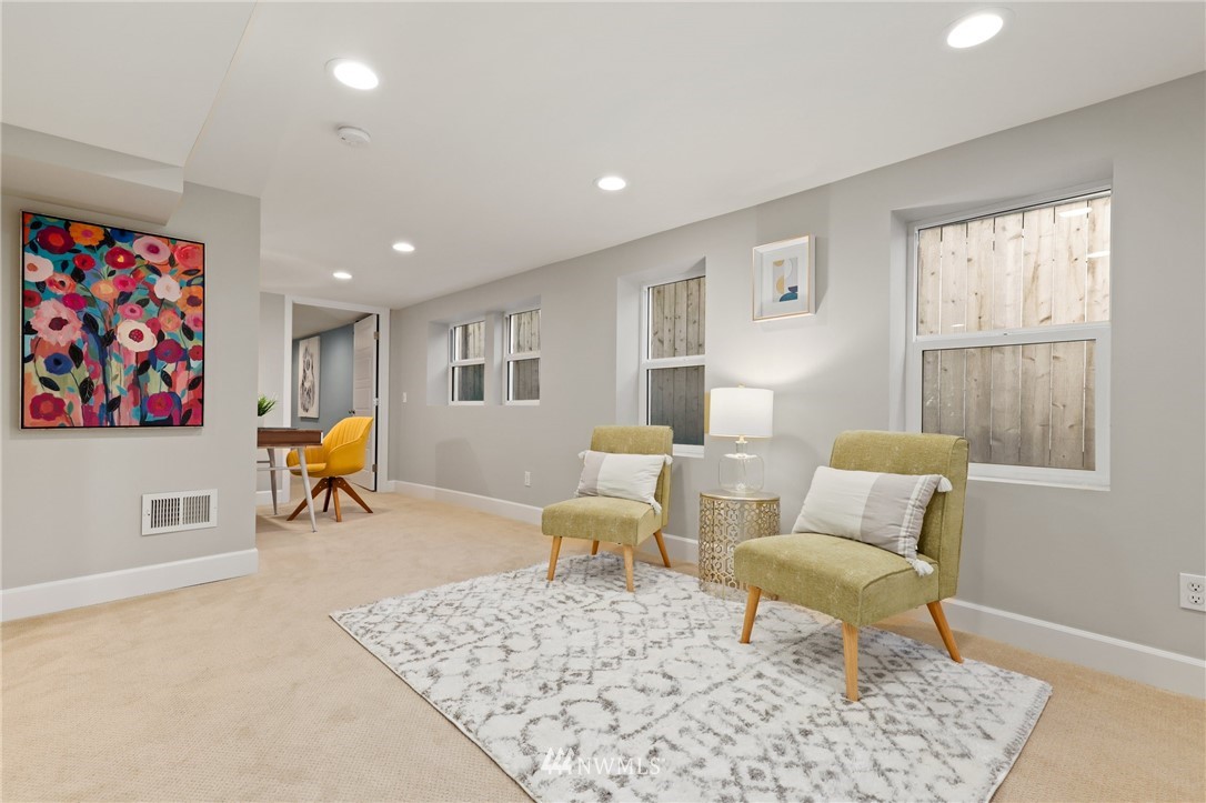 737 North 66th Street Seattle, WA 98103 - Photo 23 of 40 Gallery Image 23