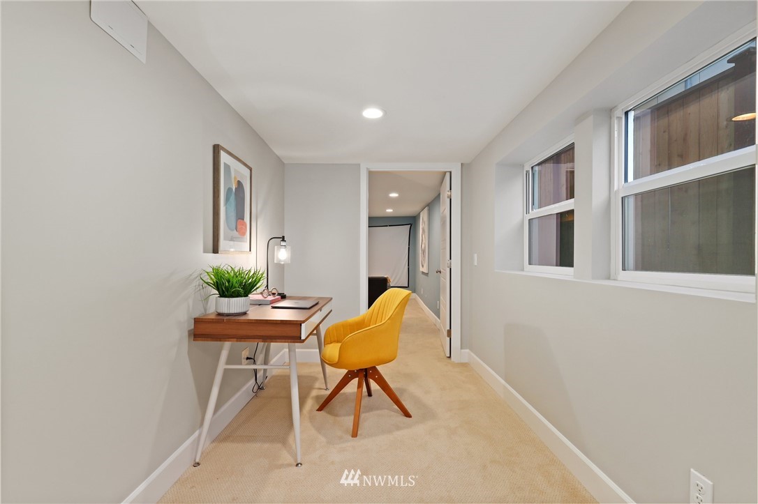 737 North 66th Street Seattle, WA 98103 - Photo 24 of 40 Gallery Image 24
