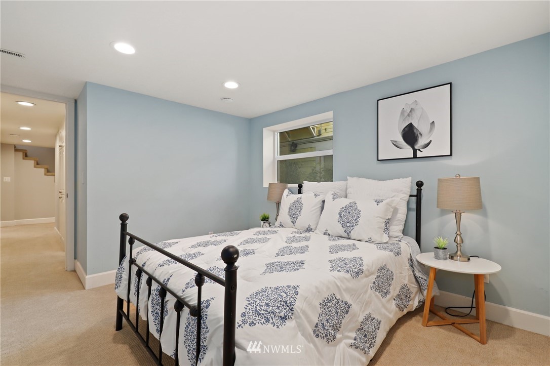 737 North 66th Street Seattle, WA 98103 - Photo 30 of 40 Gallery Image 30