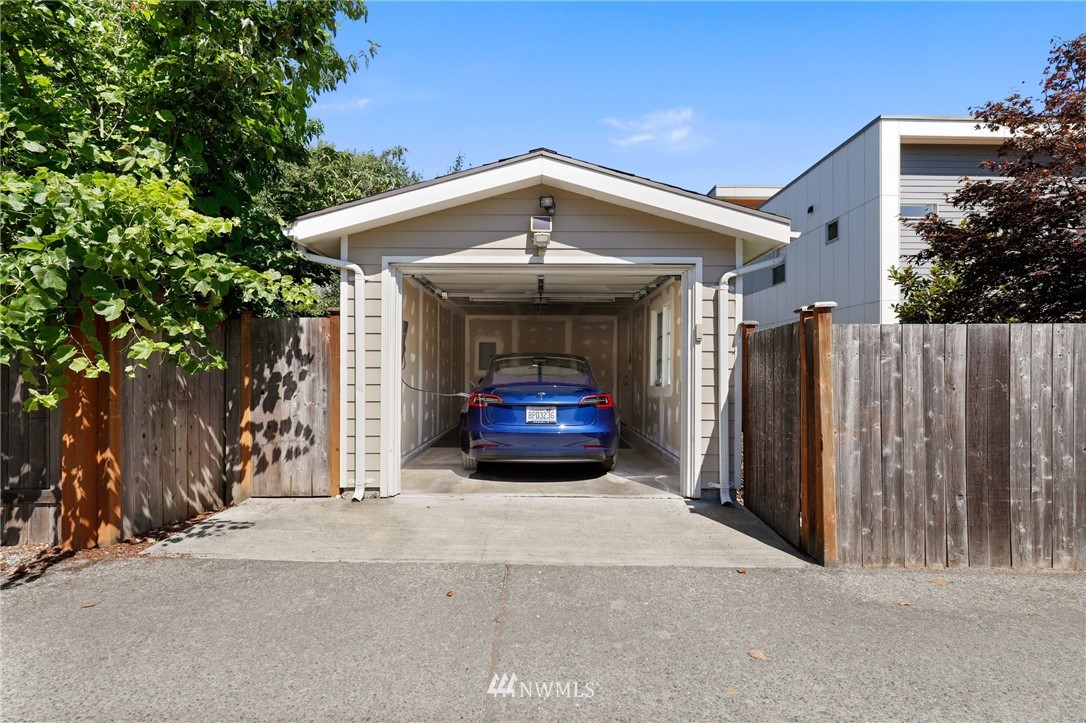 737 North 66th Street Seattle, WA 98103 - Photo 37 of 40 Gallery Image 37