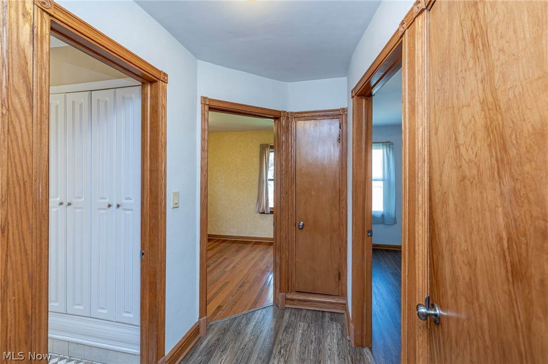 6136 North Canterbury Road Parma, OH 44129 - Photo 11 of 34 Gallery Image 11