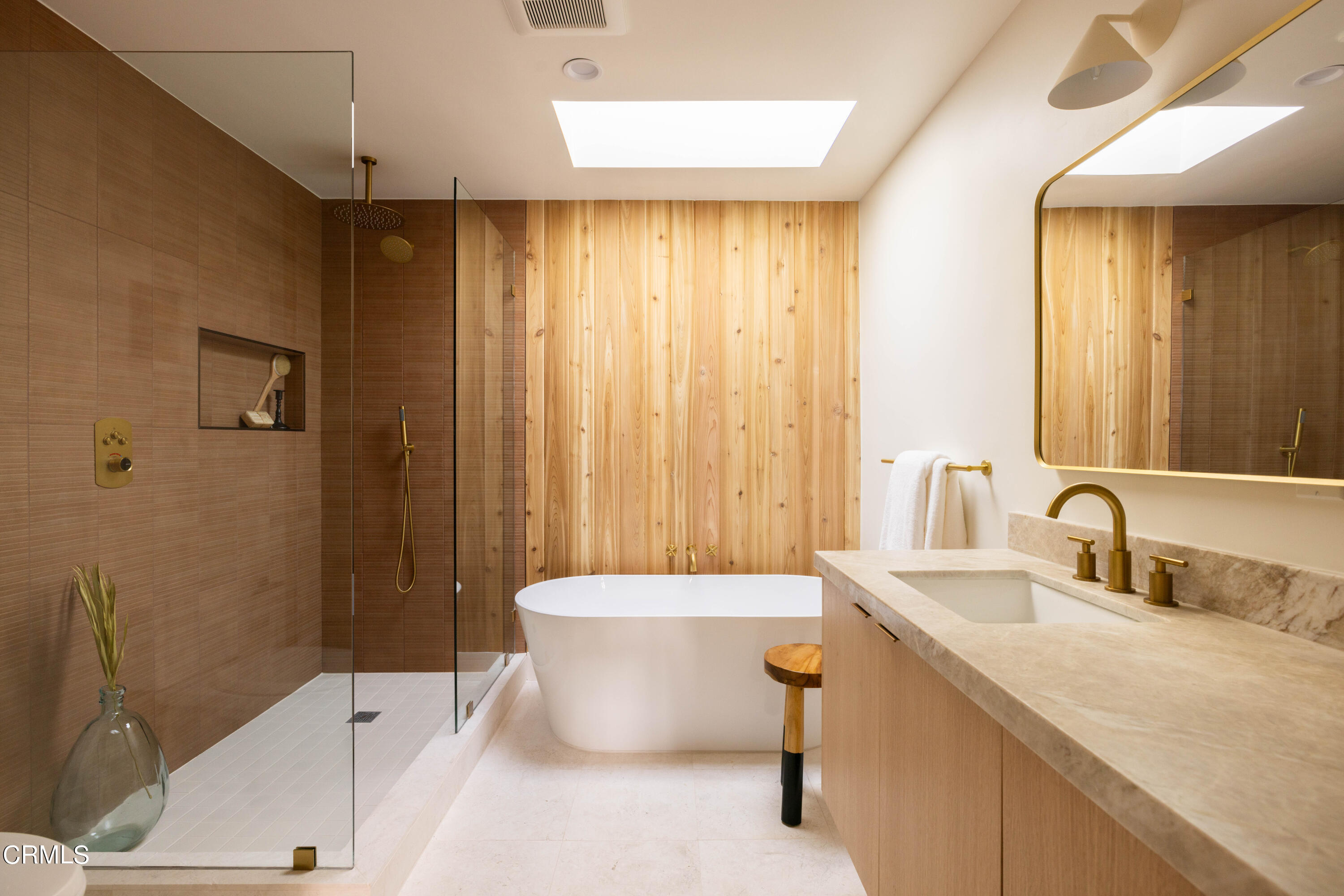 1054 Rutland Avenue Los Angeles, CA 90042 - Photo 14 of 27 a bathroom with a sink and a mirror