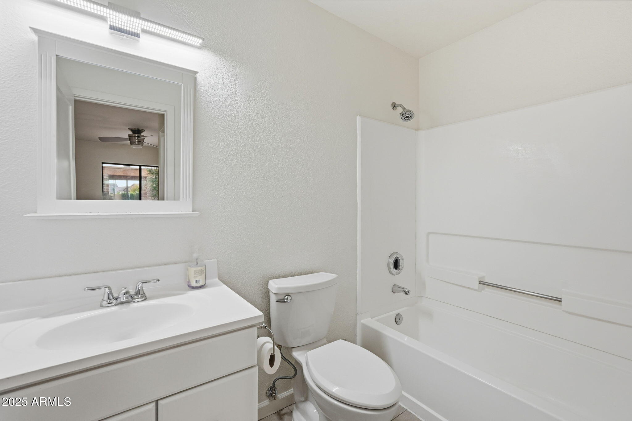 3511 East Baseline Road, Unit 1014 Phoenix, AZ 85042 - Photo 20 of 24 020_ListerPros