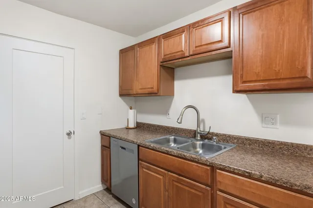 $239,000 | 3511 East Baseline Road, Unit 1014, Phoenix, AZ 85042
