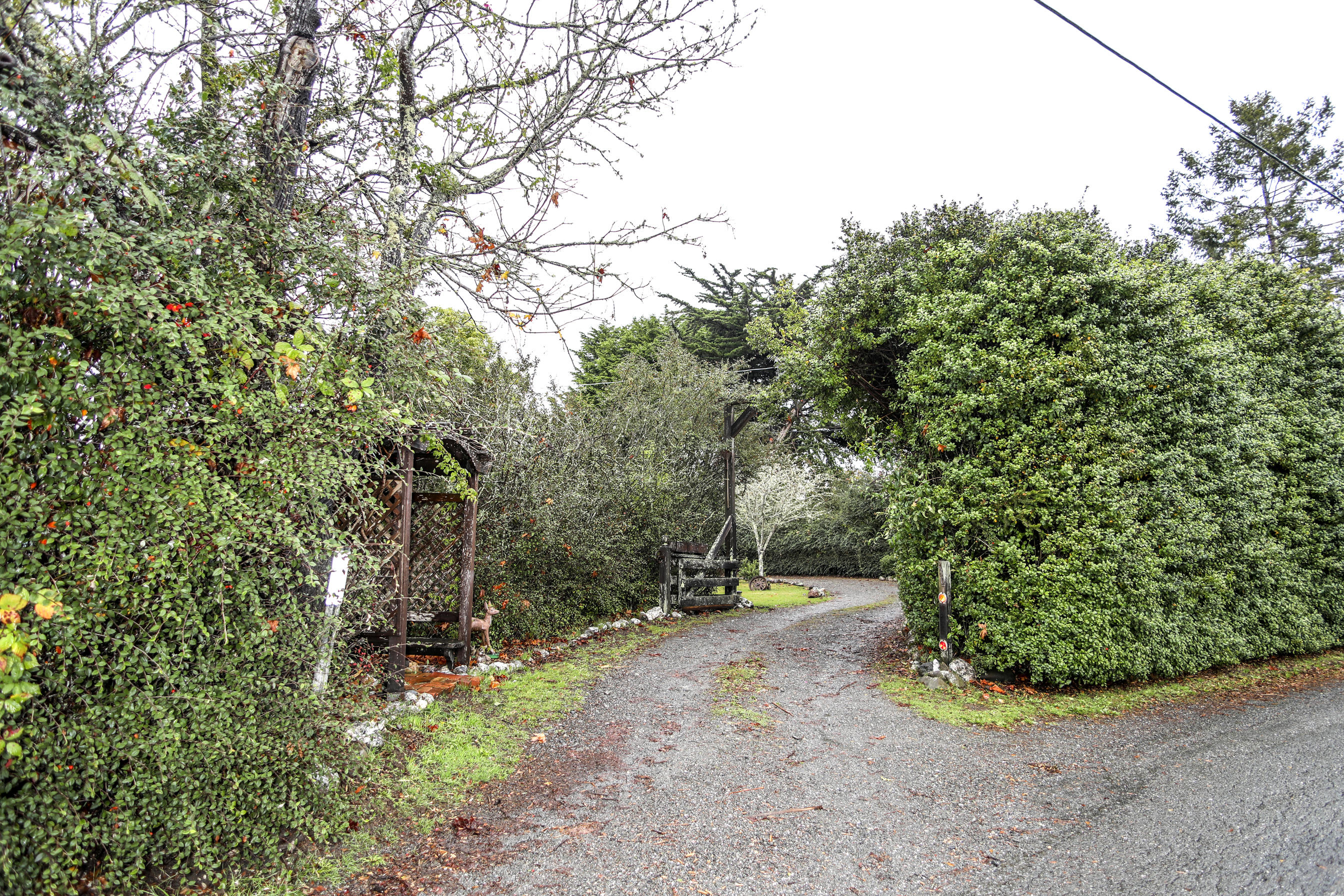 2307 Graham Road Bayside, CA 95524 - Photo 6 of 29 038 Entrance to Property