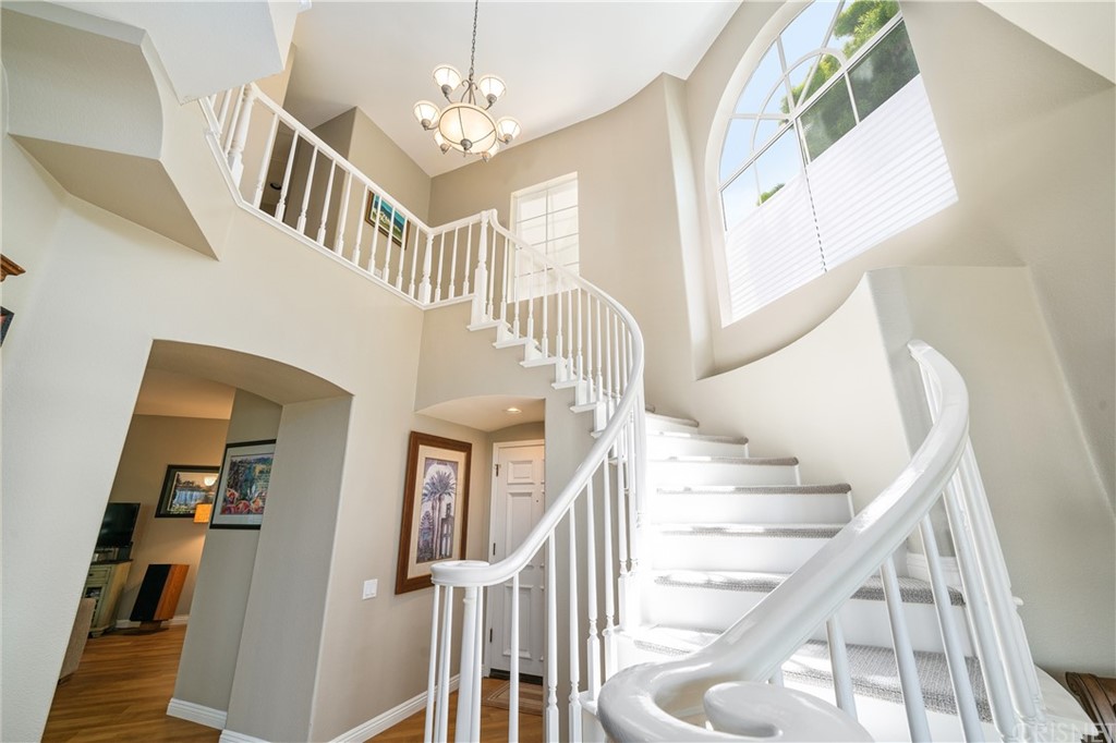 33 Dauphin Dana Point, CA 92629 - Photo 9 of 66