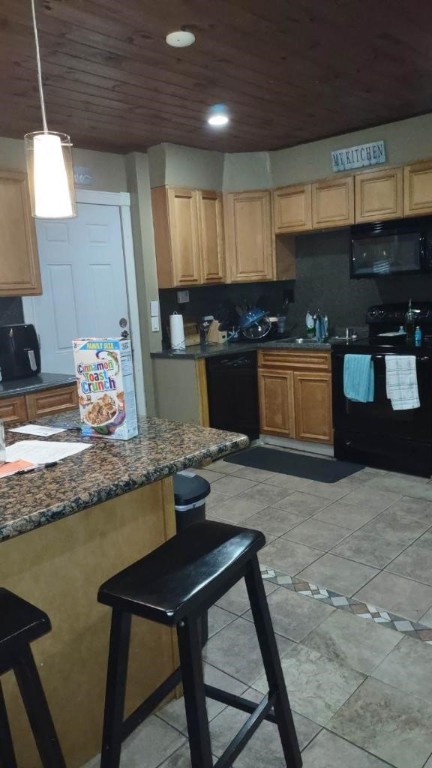 106 Greene Street Woonsocket, RI 02895 - Photo 3 of 31 Gallery Image 3