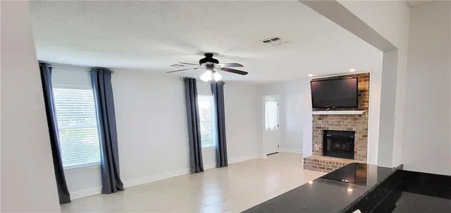 $2,300 | 323 Ormond Village Drive, Destrehan, LA 70047