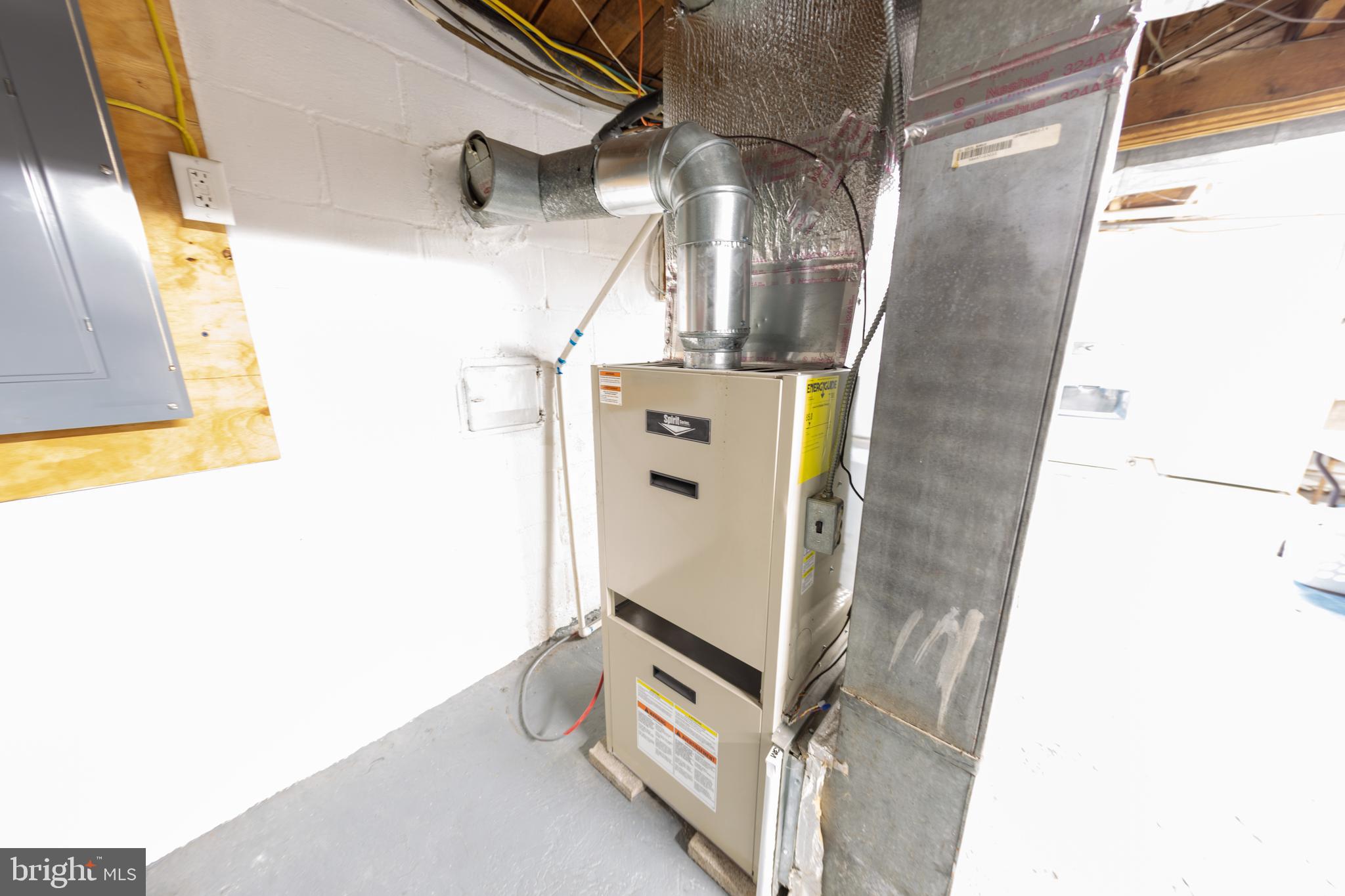 428 Welltown Road Winchester, VA 22603 - Photo 23 of 35 Oil Furnace