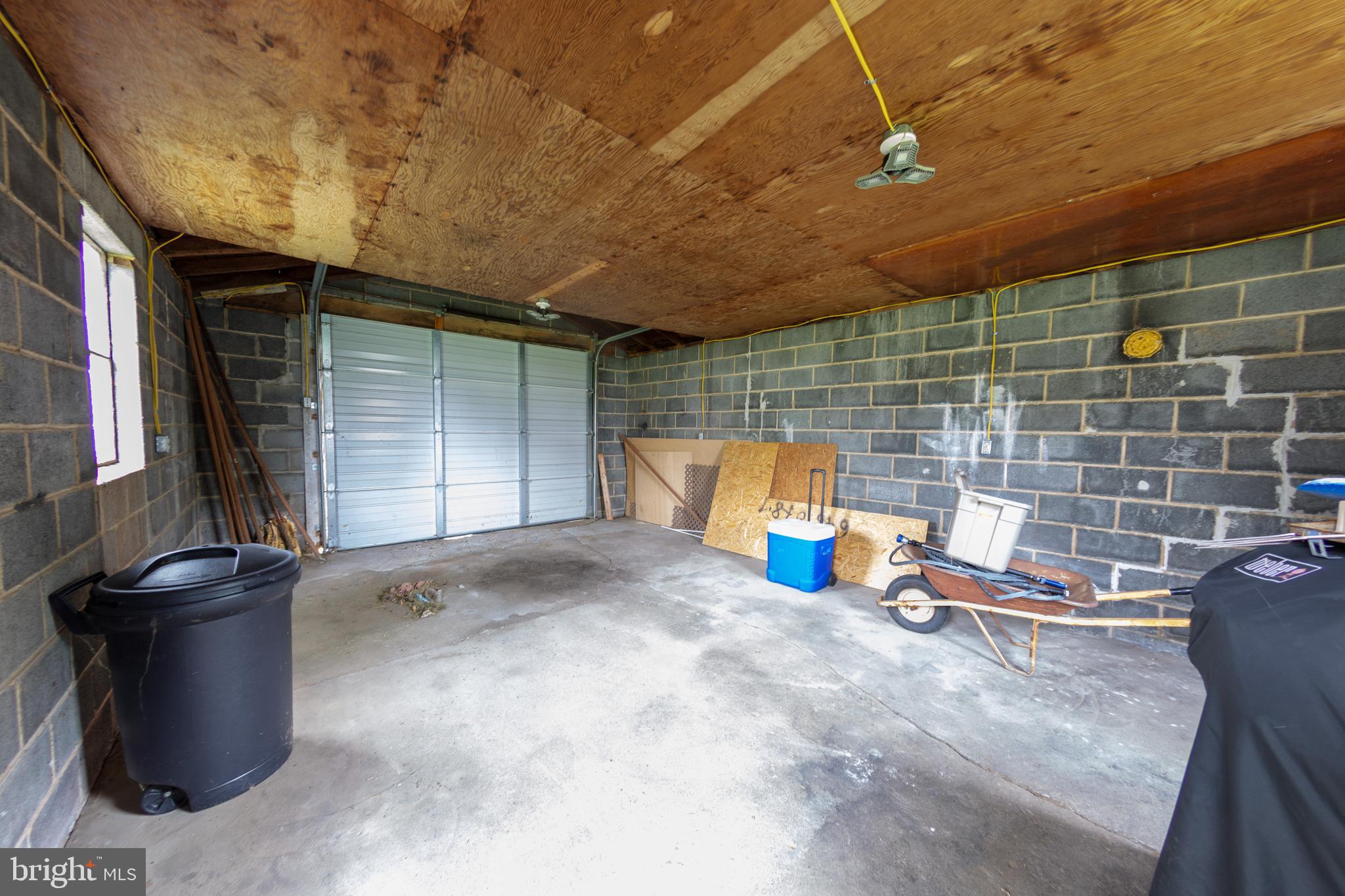428 Welltown Road Winchester, VA 22603 - Photo 35 of 35 Interior of Garage