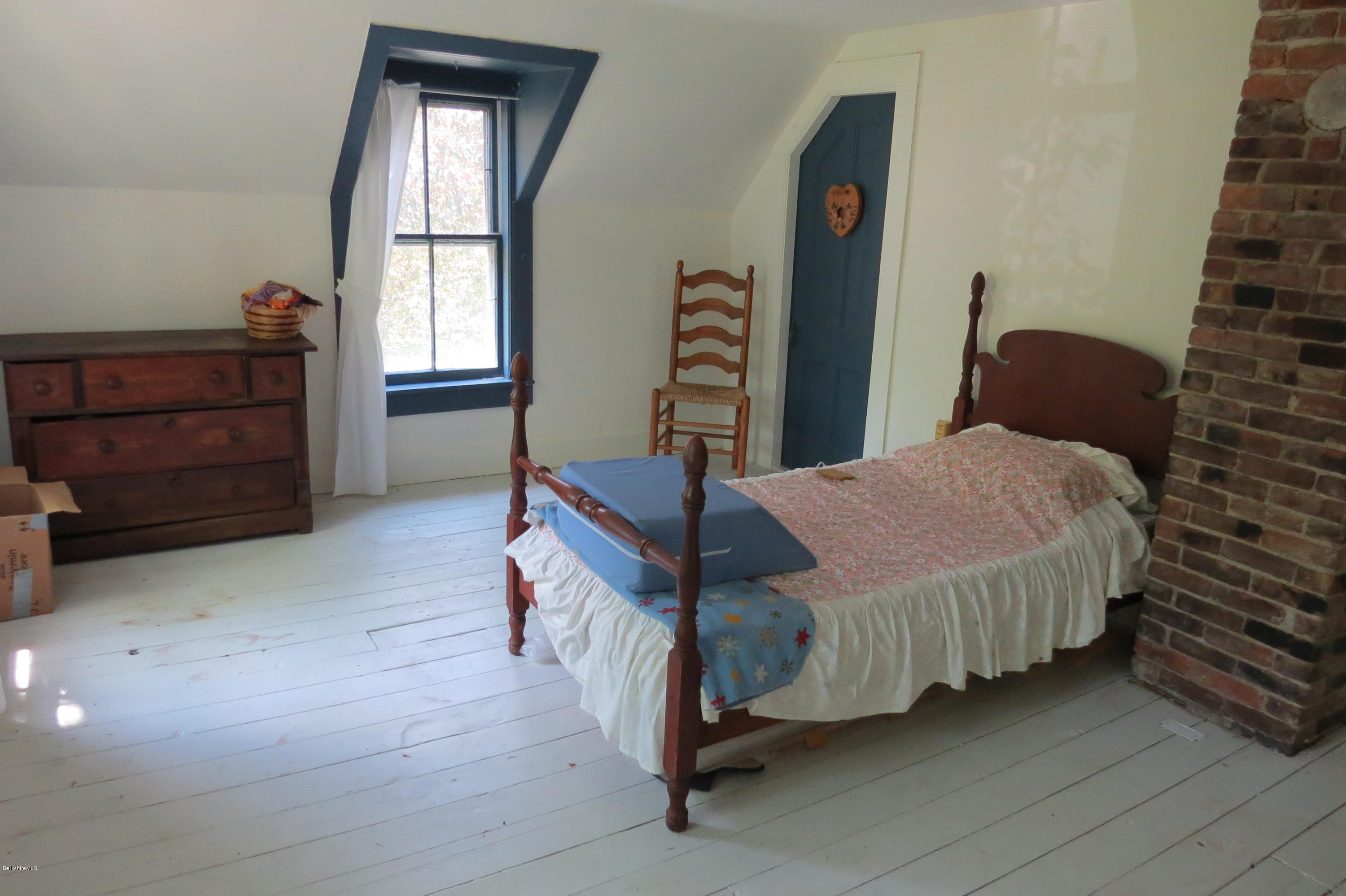 874 North Hoosac Road Williamstown, MA 01267 - Photo 17 of 50 Master Bedroom