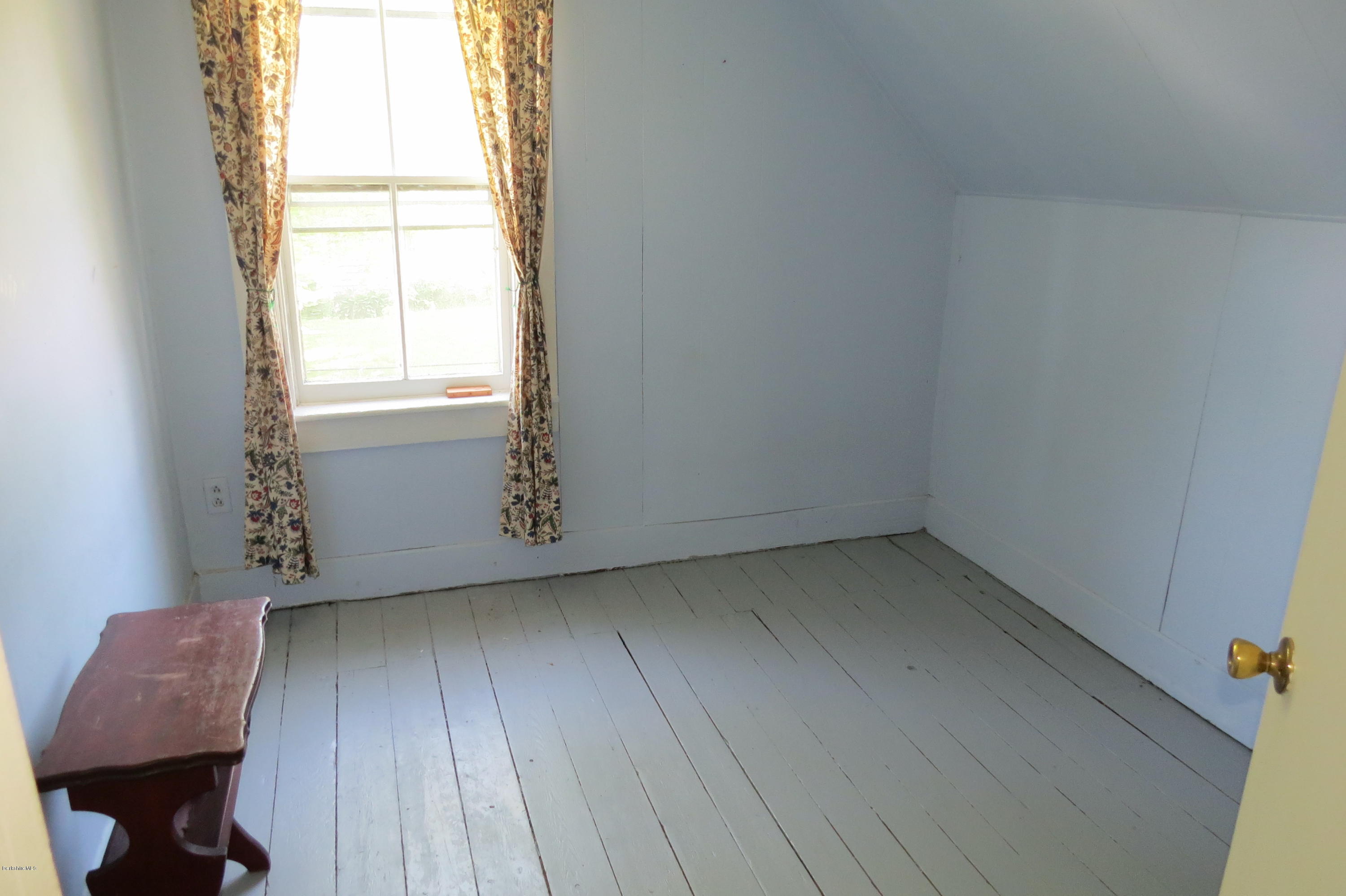 874 North Hoosac Road Williamstown, MA 01267 - Photo 18 of 50 Bedroom 2