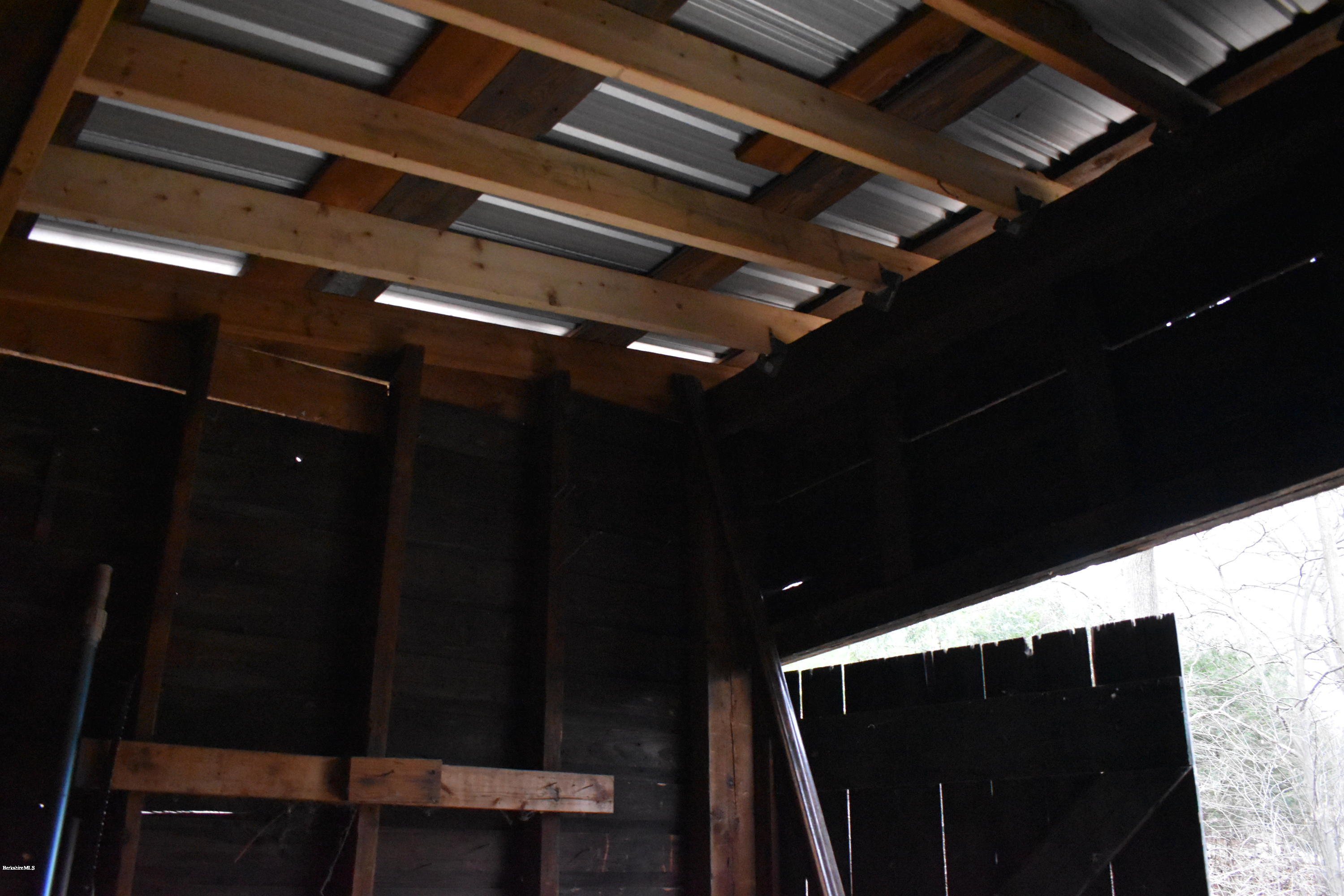 874 North Hoosac Road Williamstown, MA 01267 - Photo 31 of 50 Barn New Metal Roof