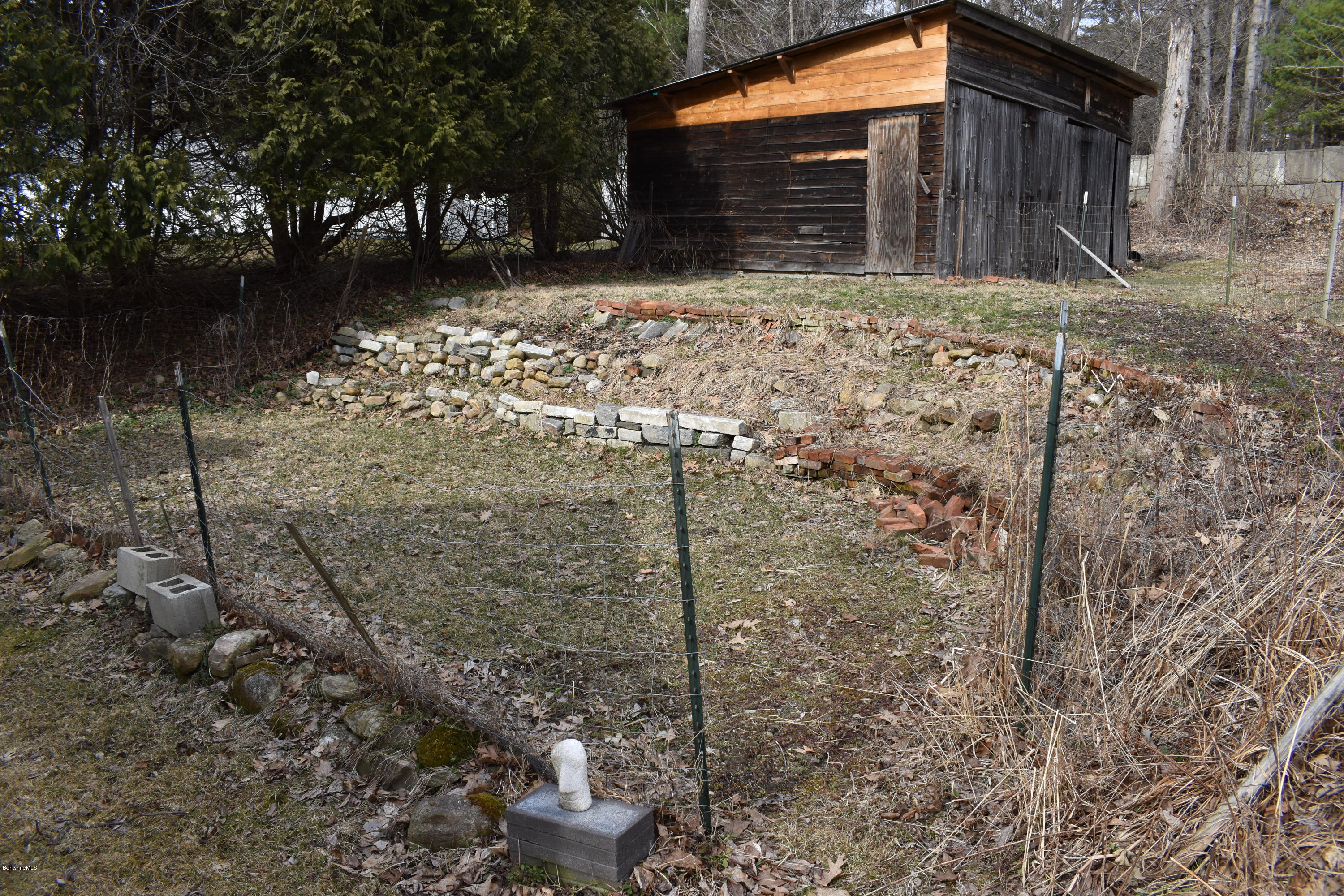 874 North Hoosac Road Williamstown, MA 01267 - Photo 33 of 50 Garden