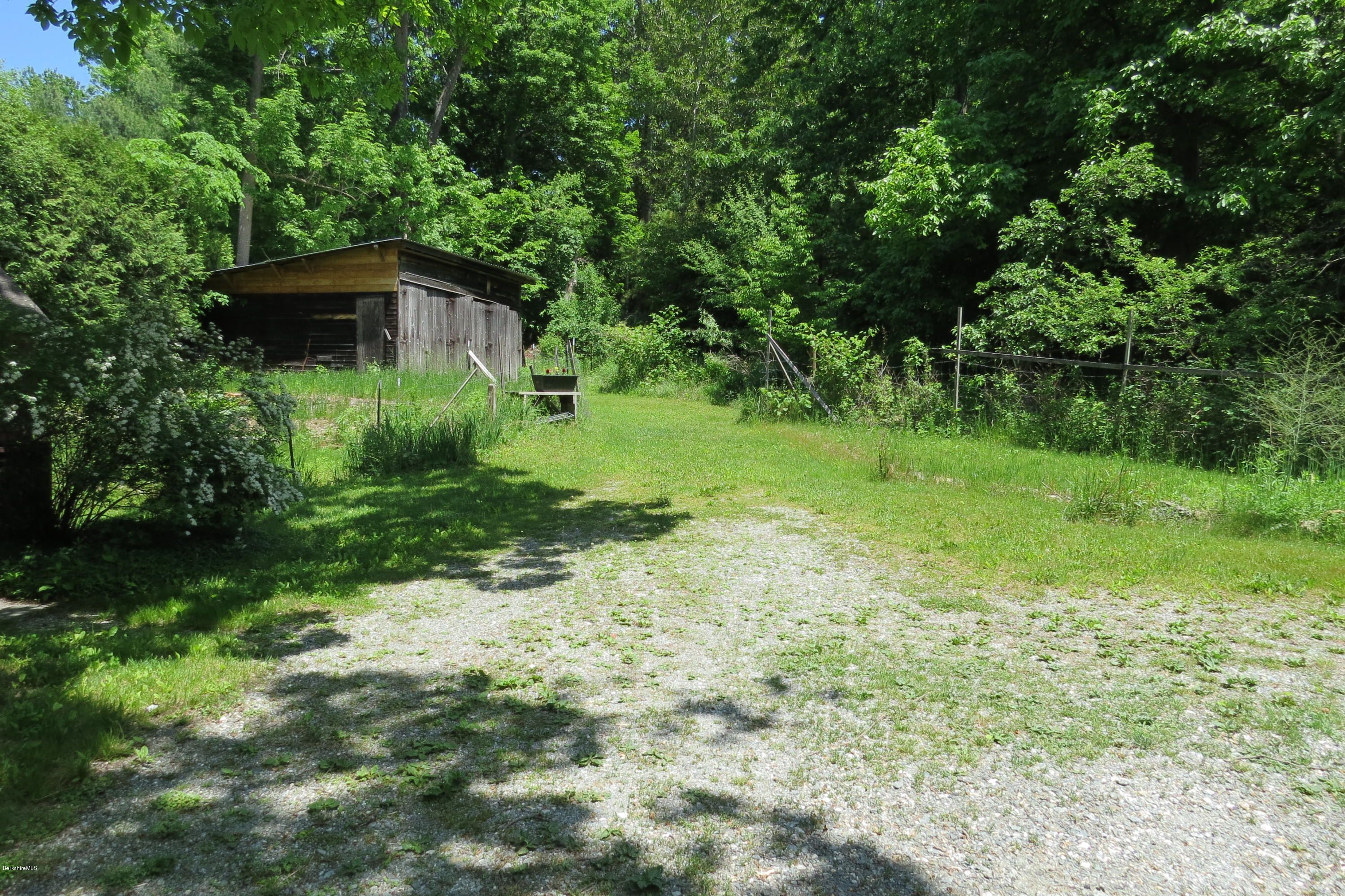 874 North Hoosac Road Williamstown, MA 01267 - Photo 39 of 50 IMG_7755