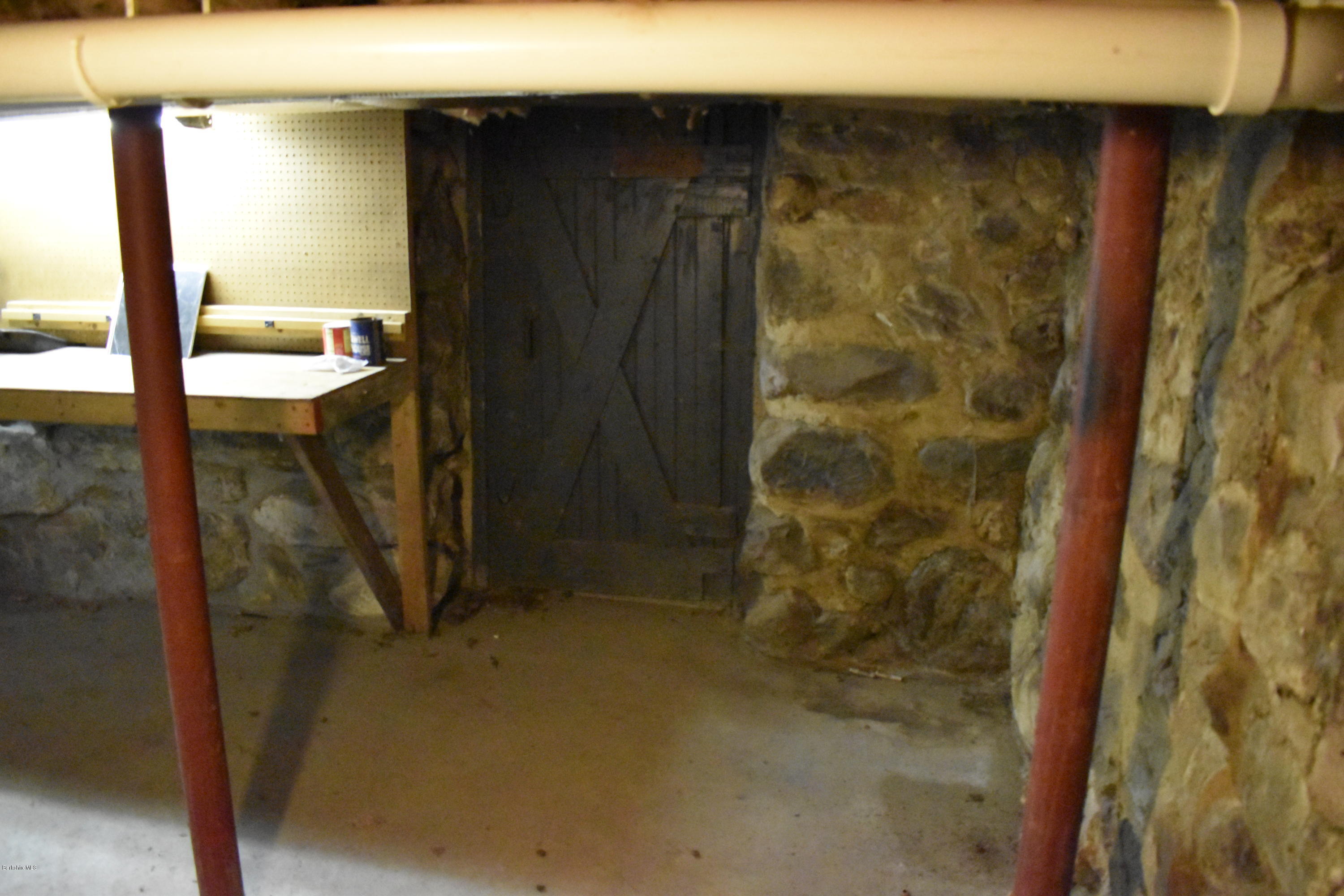 874 North Hoosac Road Williamstown, MA 01267 - Photo 42 of 50 Basement Door
