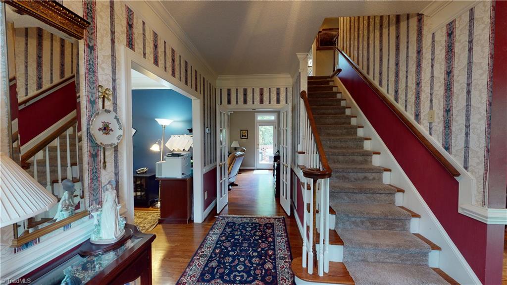 4000 Rockingham Road South Greensboro, NC 27407 - Photo 5 of 26 Entry