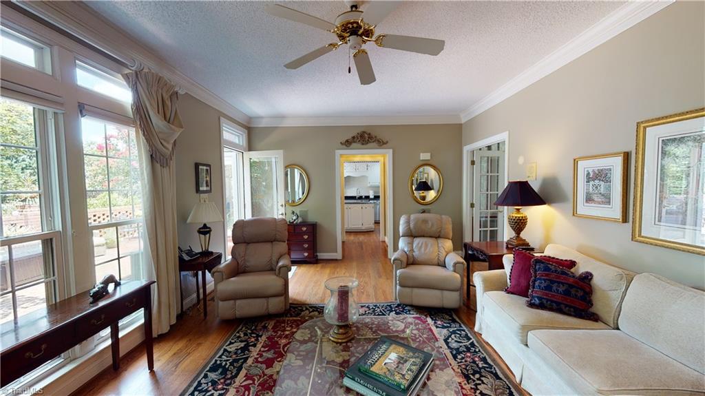4000 Rockingham Road South Greensboro, NC 27407 - Photo 8 of 26 Living Room leading to Kitchen