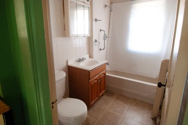 $330,000 | 39-41 Malden Street, Springfield, MA 01108