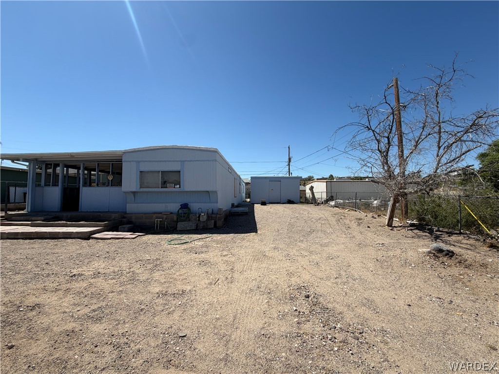 1666 Talc Road Bullhead City, AZ 86442 - Photo 46 of 61 Parking