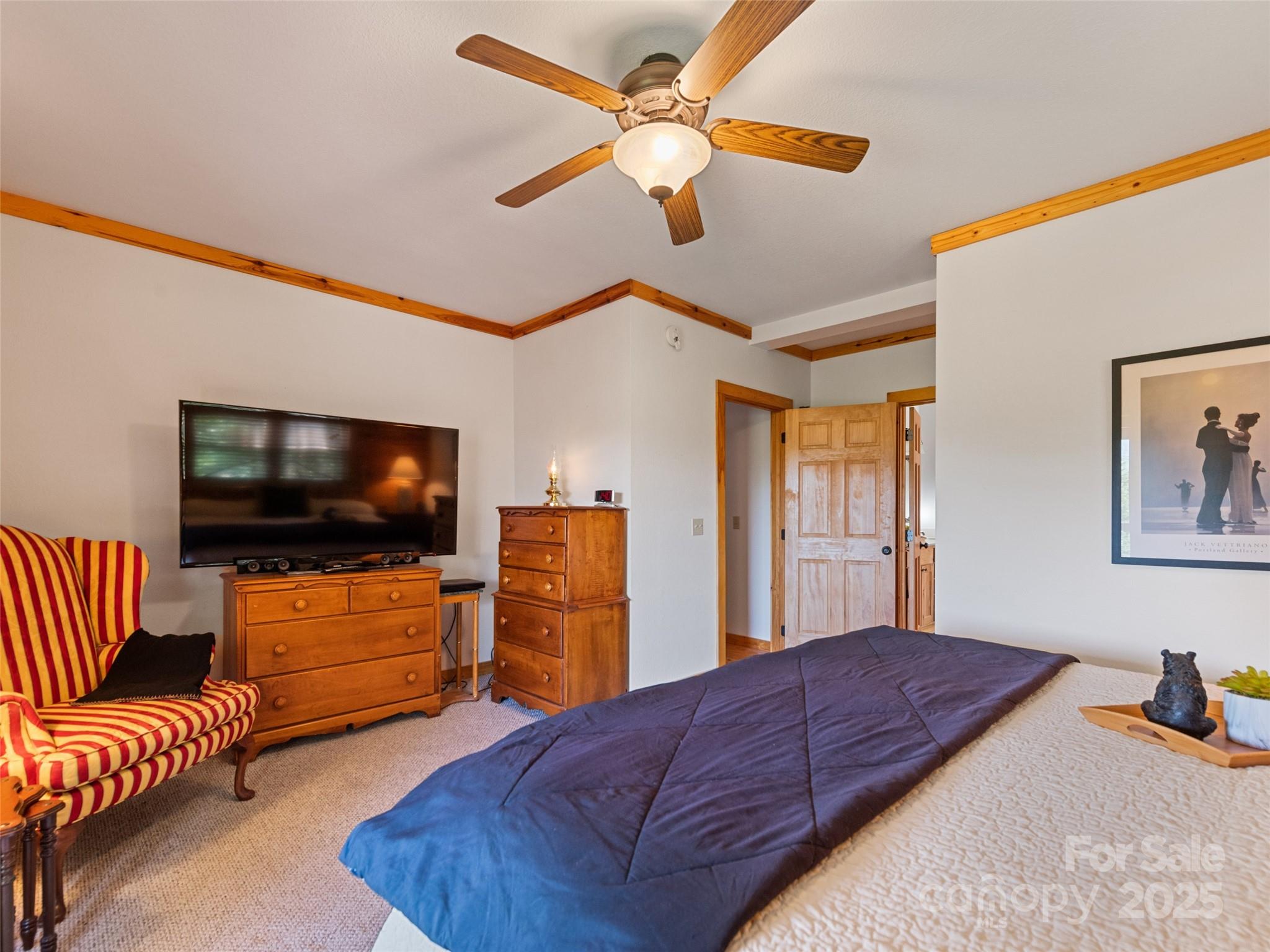 432 Raccoon Point Waynesville, NC 28786 - Photo 19 of 48 a bedroom with bed and window