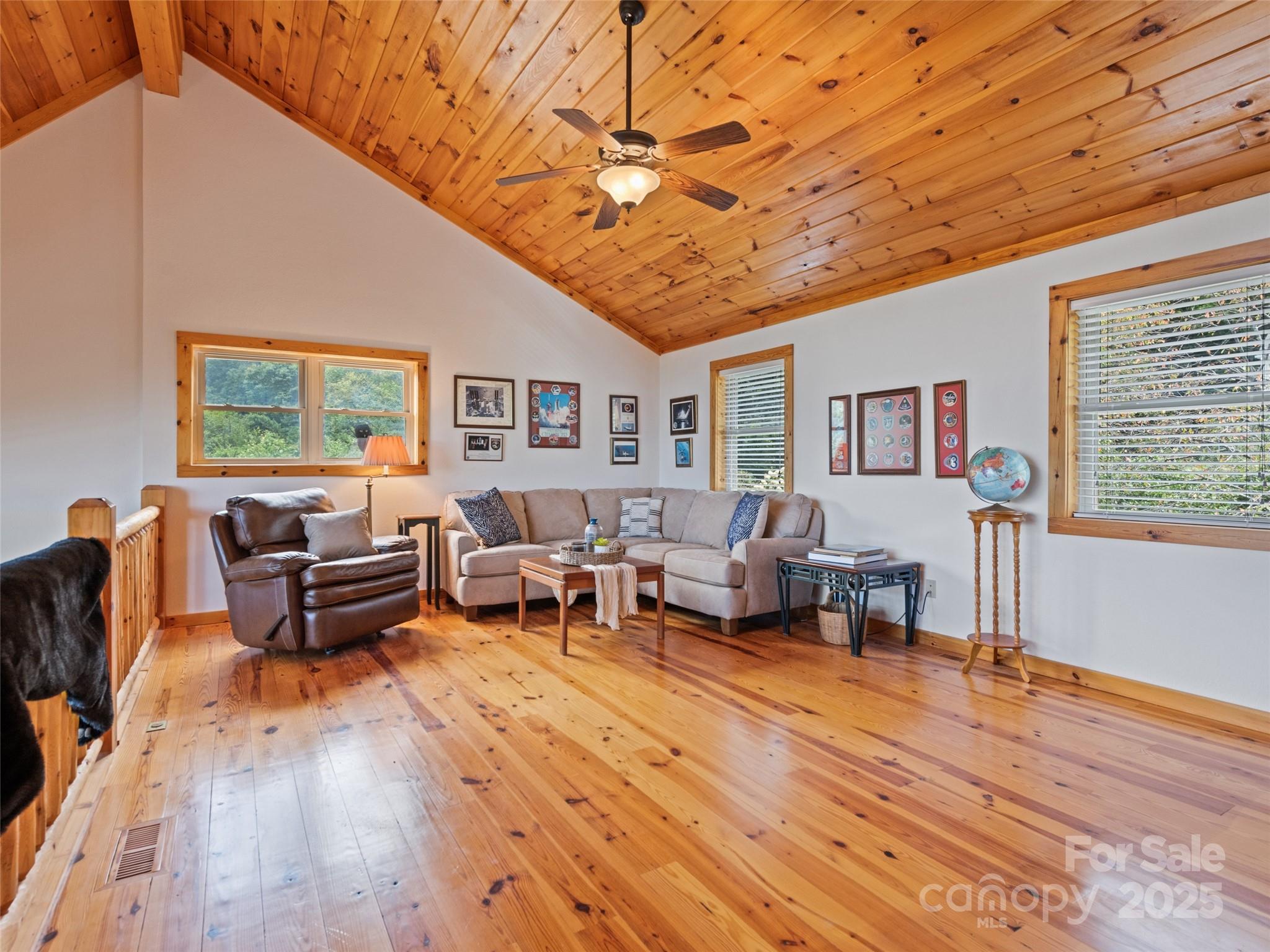 432 Raccoon Point Waynesville, NC 28786 - Photo 22 of 48 a living room with furniture and wooden floor
