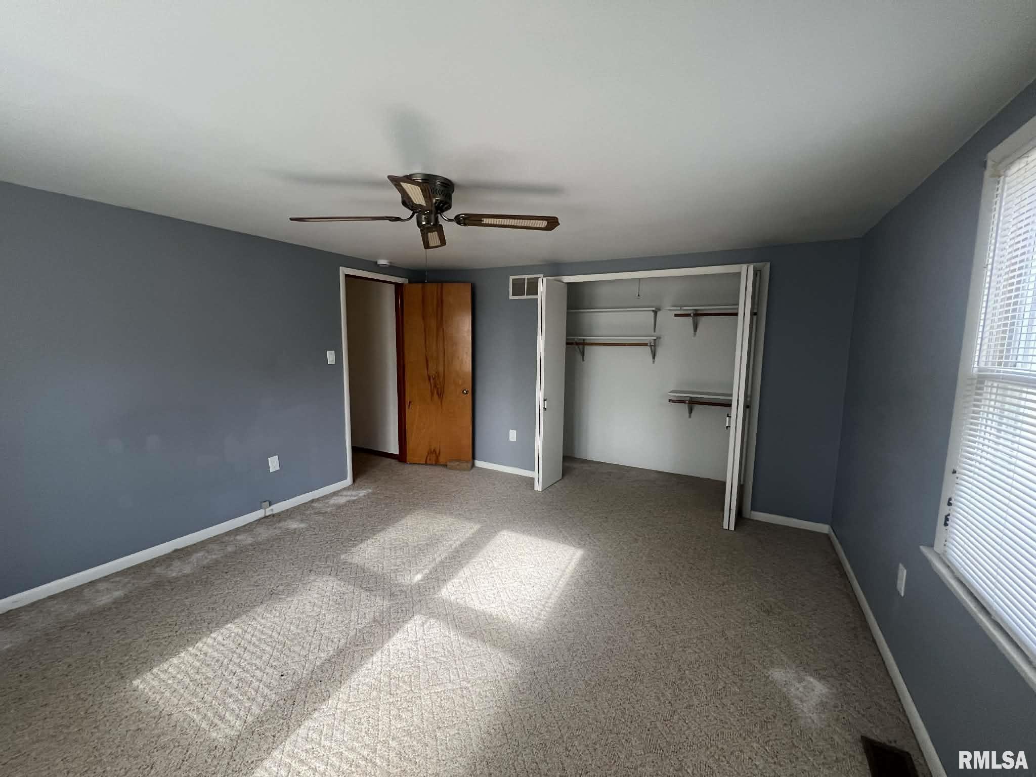 105 East Fillmore Street Sciota, IL 61475 - Photo 11 of 19