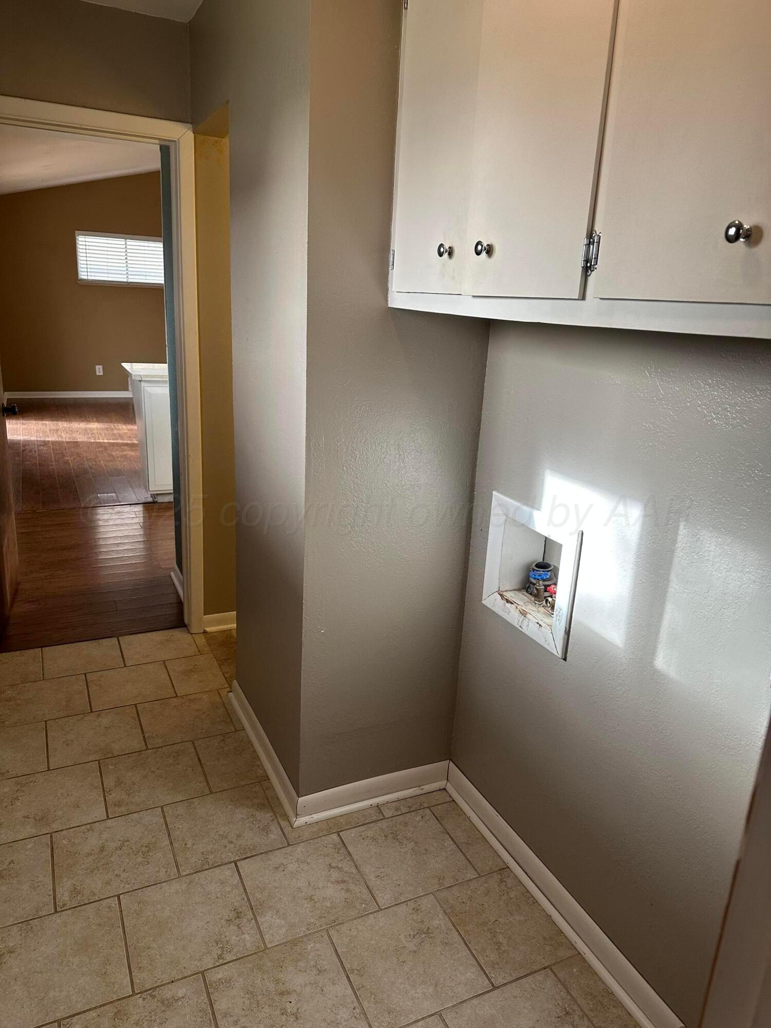 3621 Thurman Street Amarillo, TX 79109 - Photo 13 of 13 a view of an empty room