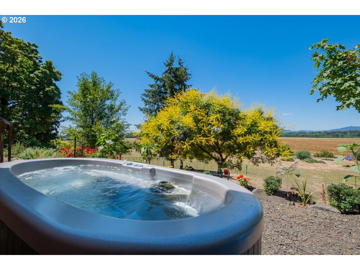35050 Riverside Drive Albany, OR 97321 - Photo 42 of 48