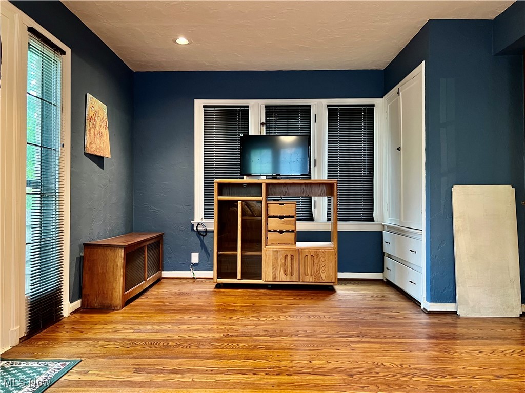 16215 Oakhill Road Cleveland, OH 44112 - Photo 13 of 41 Gallery Image 13