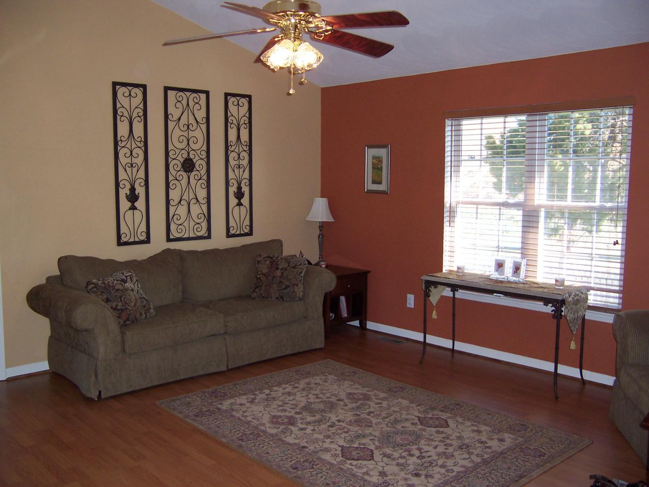 1712 Meadows Road Vinton, VA 24179 - Photo 3 of 23 a living room with furniture and a window