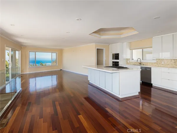 $2,250,000 | 3311 Crownview Drive, Rancho Palos Verdes, CA 90275