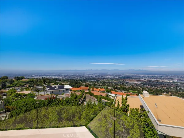 $2,250,000 | 3311 Crownview Drive, Rancho Palos Verdes, CA 90275