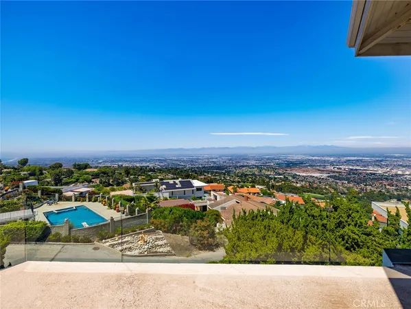 $2,250,000 | 3311 Crownview Drive, Rancho Palos Verdes, CA 90275
