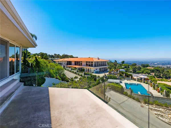 $2,250,000 | 3311 Crownview Drive, Rancho Palos Verdes, CA 90275